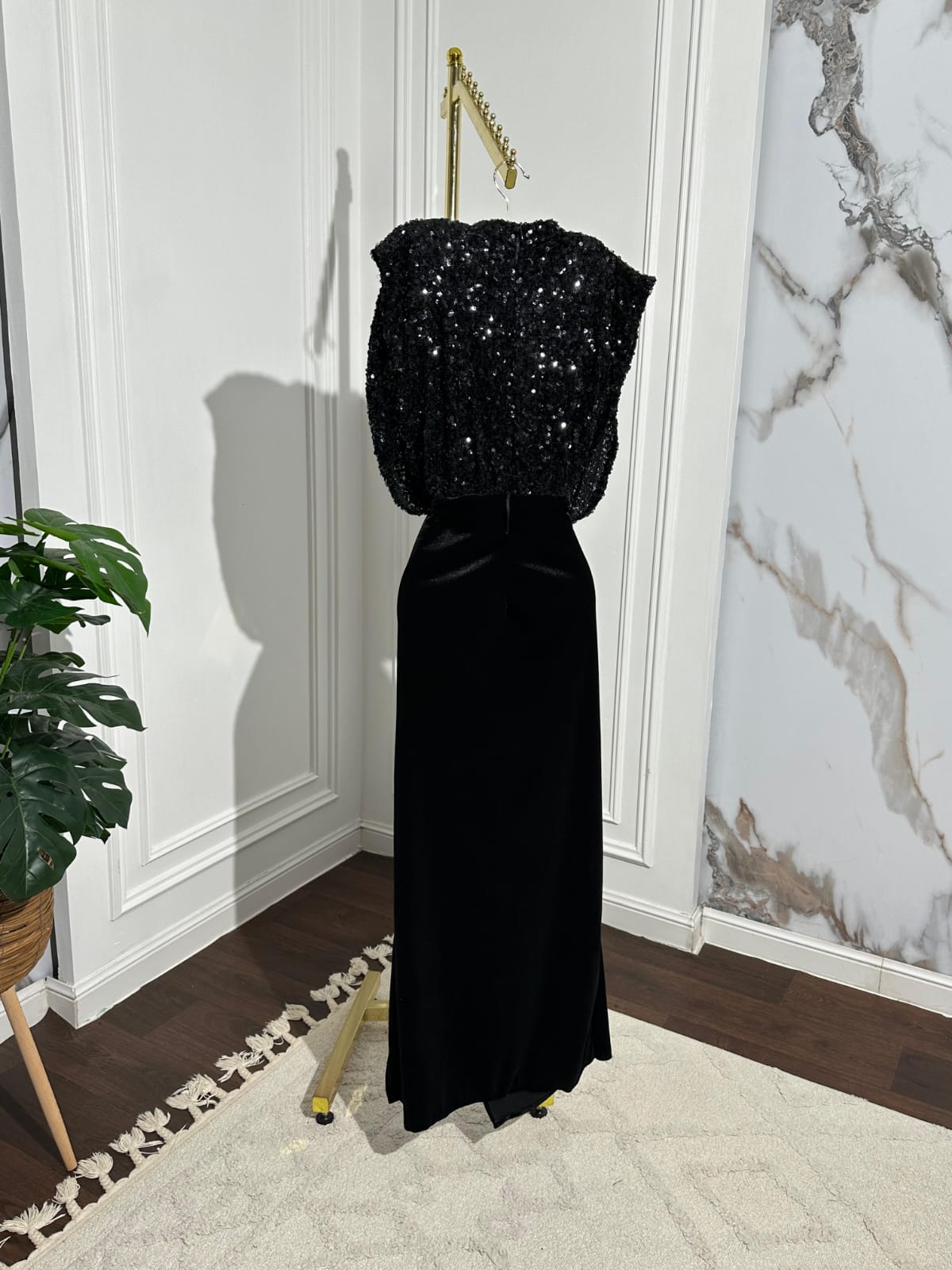 Nob Sparkle Black Maxi Dress